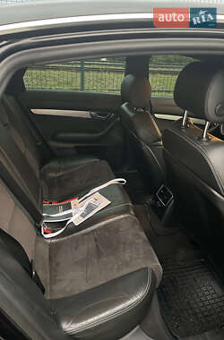 Седан Audi A6 2010 в 