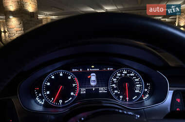 Седан Audi A6 2015 в 