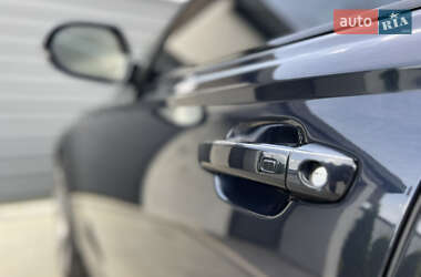 Седан Audi A6 2013 в 