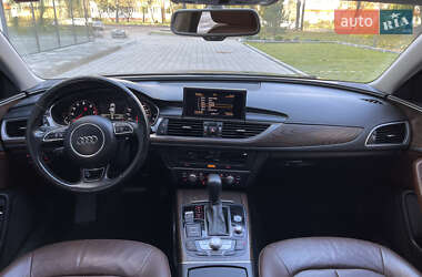 Седан Audi A6 2015 в 