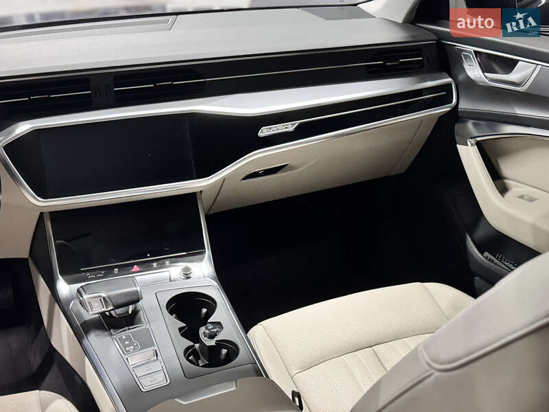 Седан Audi A6 2023 в Киеве