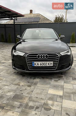 Седан Audi A6 2015 в  фото 2 Седан Audi A6 2015 в
