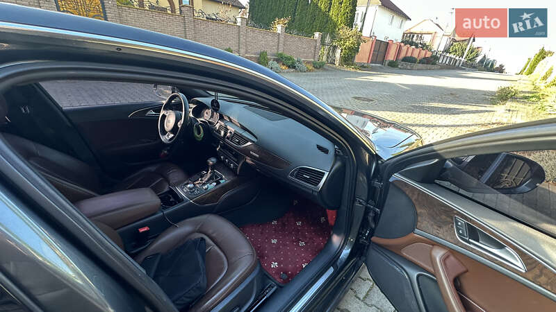 Седан Audi A6 2013 в Чернівцях