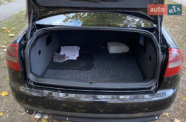 Седан Audi A6 2002 в  фото 6 Седан Audi A6 2002 в