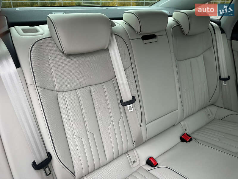 Седан Audi A6 2025 в Києві