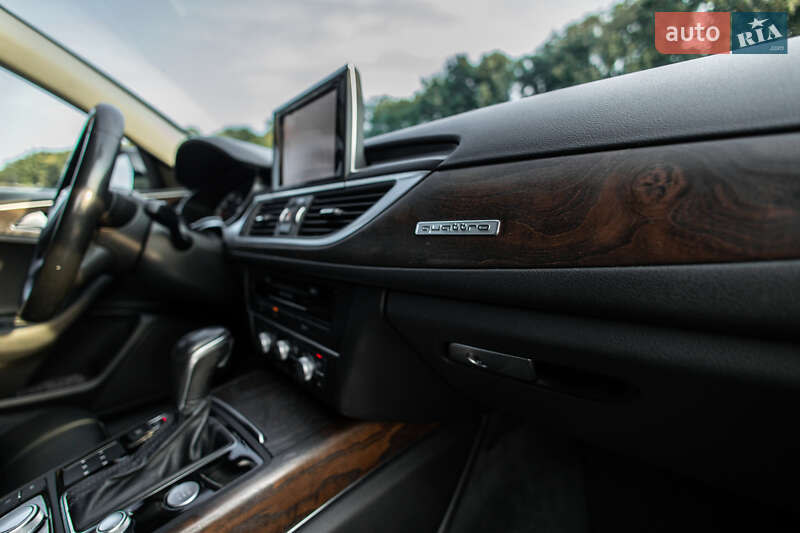 Седан Audi A6 2015 в Львове