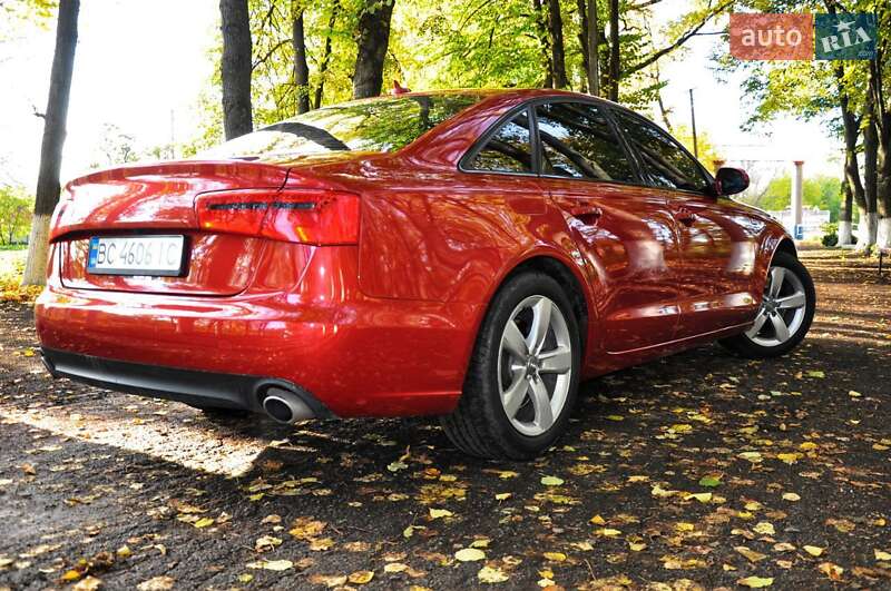 Седан Audi A6 2012 в Полтаві