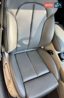 Універсал Audi A6 2012 в  фото 46 Універсал Audi A6 2012 в