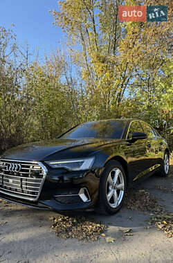 Седан Audi A6 2020 в  фото 13 Седан Audi A6 2020 в