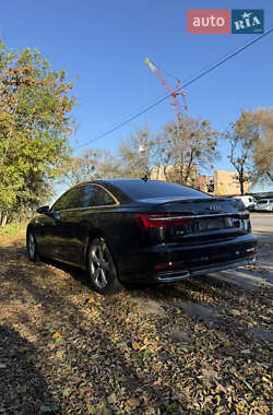 Седан Audi A6 2020 в  фото 21 Седан Audi A6 2020 в
