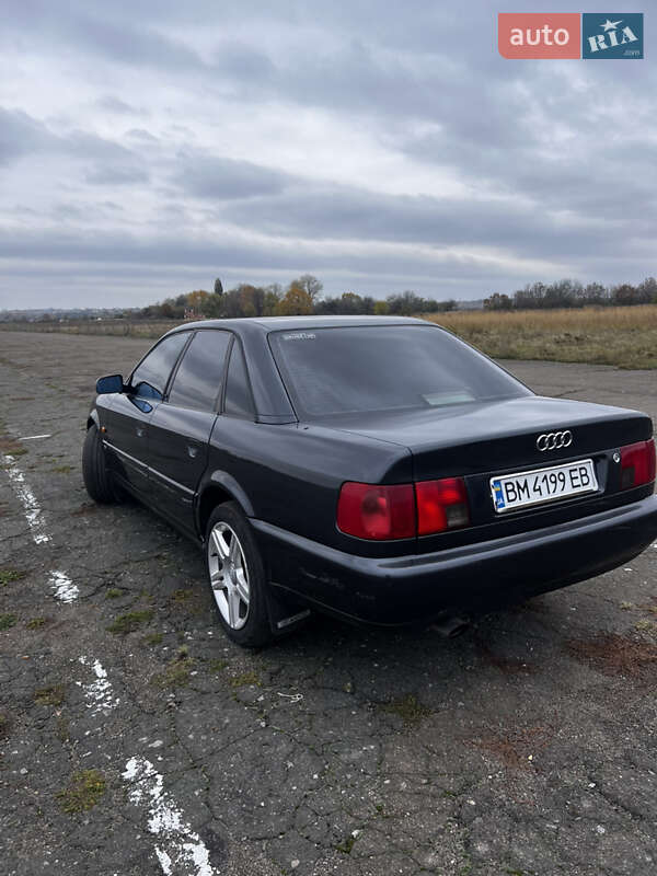 Седан Audi A6 1996 в Глухове