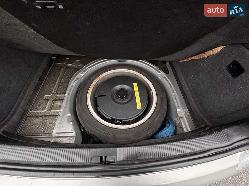 Седан Audi A6 2003 в Бучі