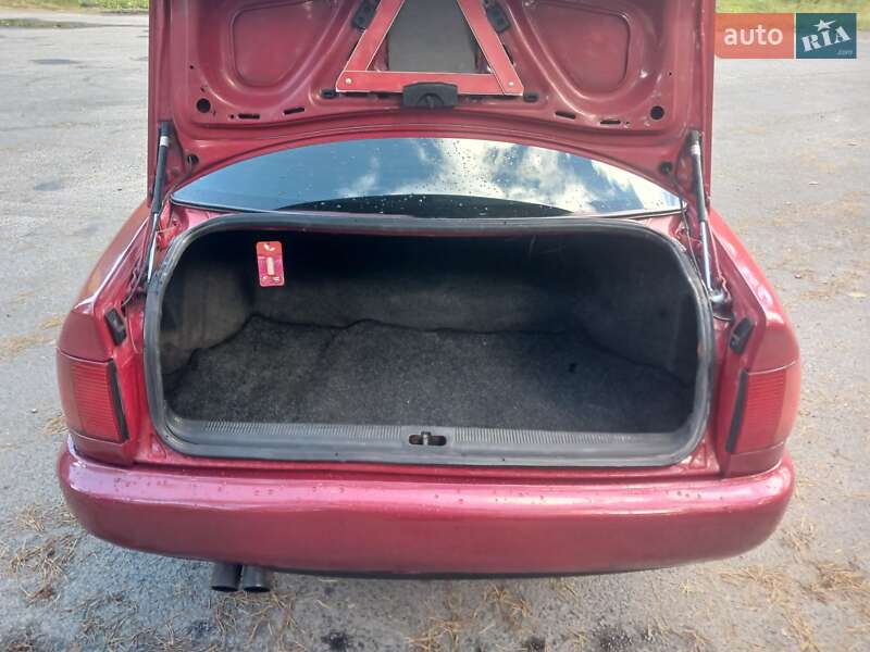 Седан Audi A6 1995 в Великих Мостах