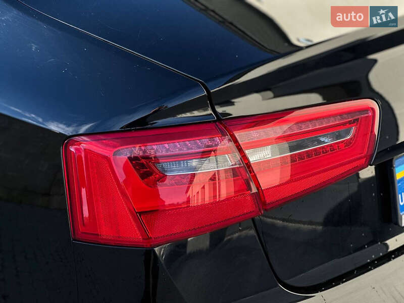 Седан Audi A6 2014 в Самборі