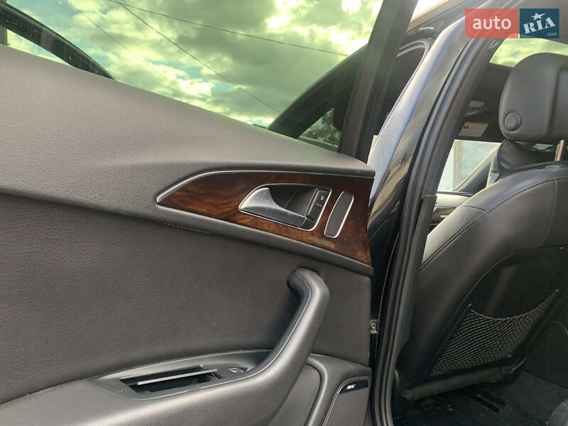 Седан Audi A6 2013 в Надворной