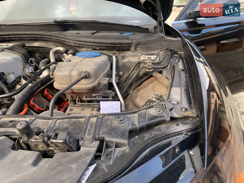 Седан Audi A6 2013 в Надворной