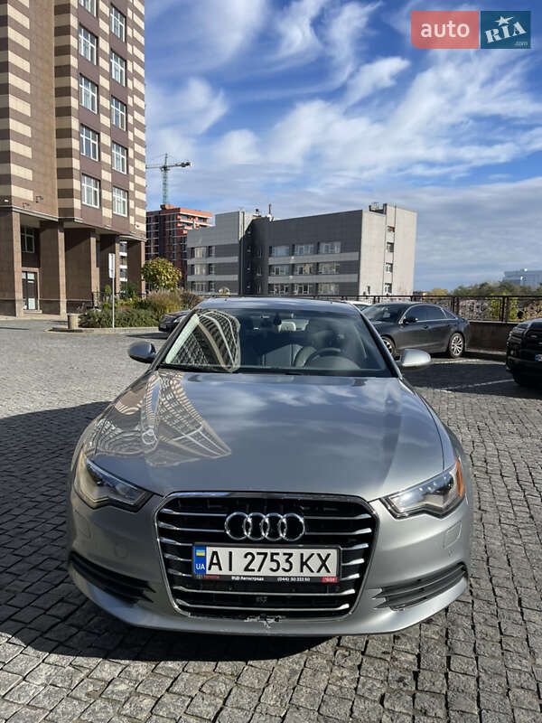 Седан Audi A6 2012 в Киеве