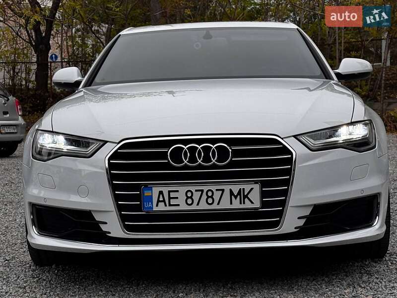 Седан Audi A6 2015 в Днепре