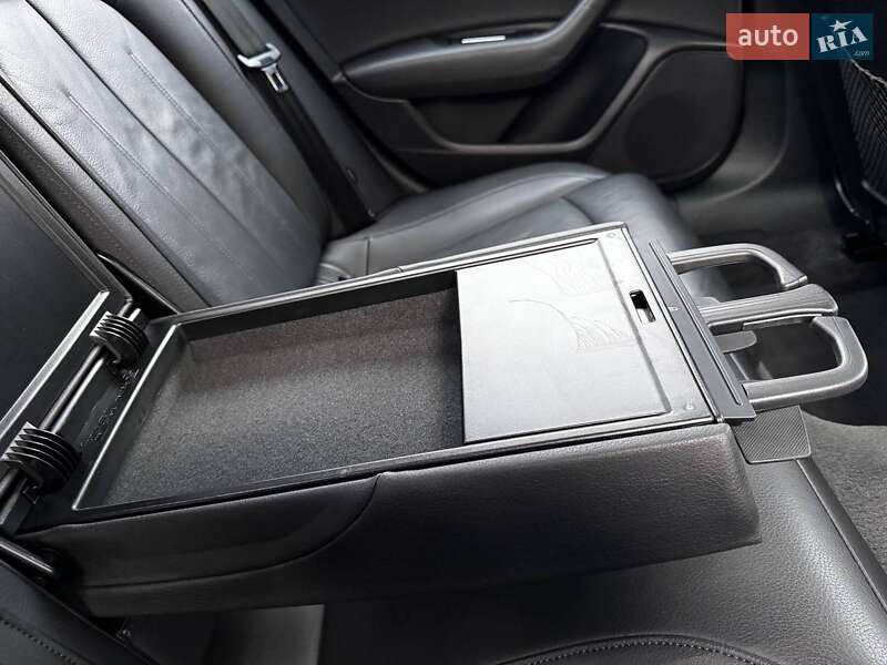 Седан Audi A6 2015 в Днепре