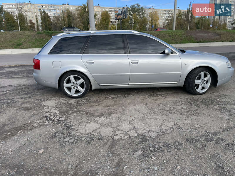 Универсал Audi A6 2003 в Киеве