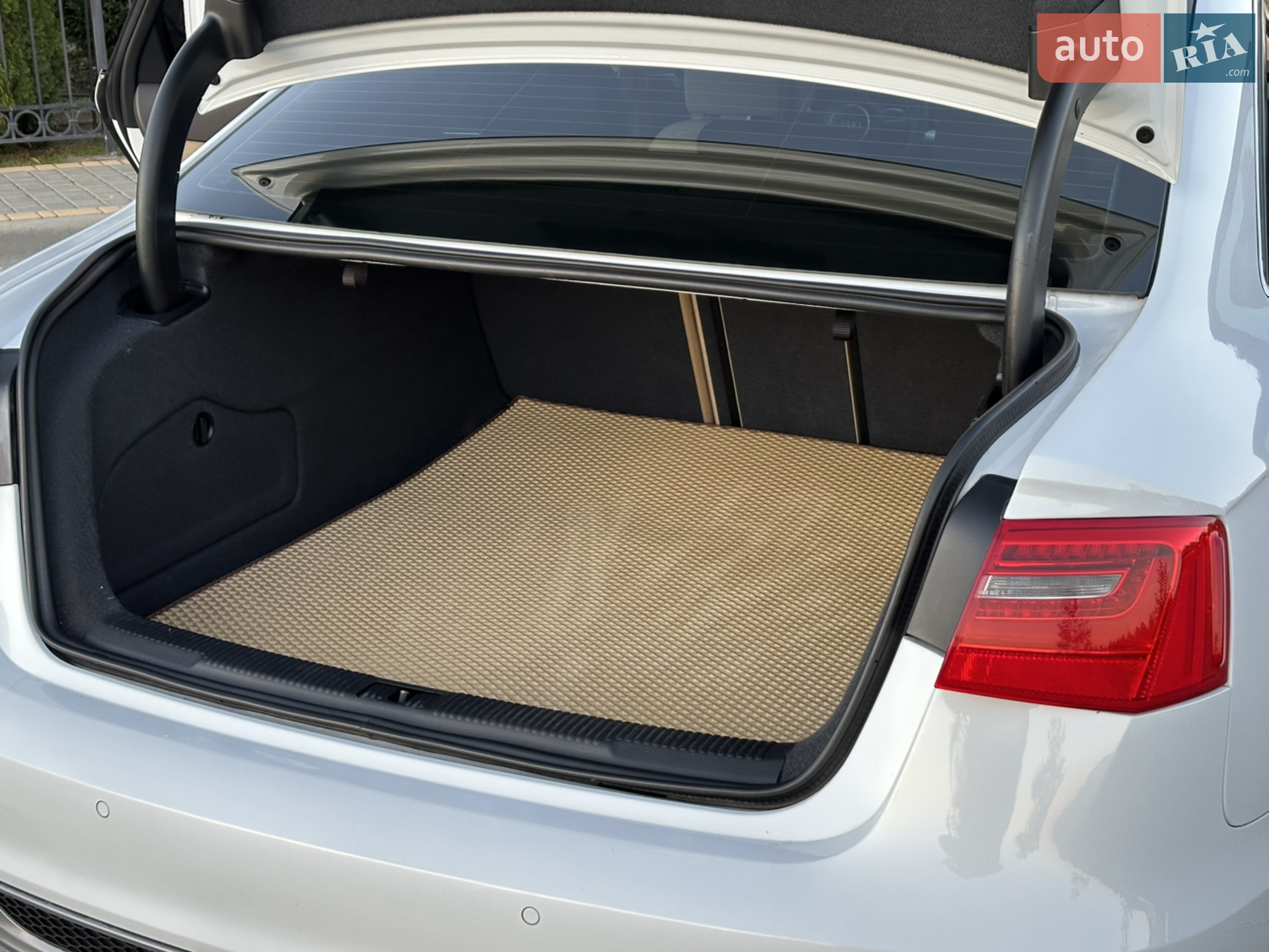 2015 Audi A6 - мініатюра 25