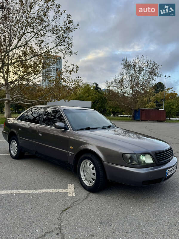 Седан Audi A6 1996 в Одессе фото 3 Седан Audi A6 1996 в Одессе