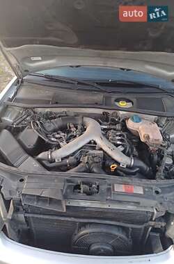 Універсал Audi A6 2002 в  фото 15 Універсал Audi A6 2002 в