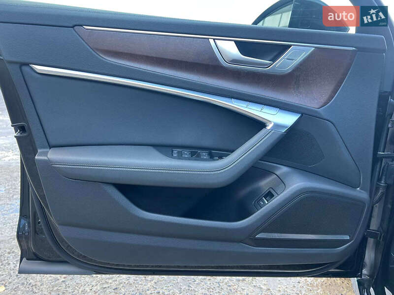 Седан Audi A6 2019 в Львове