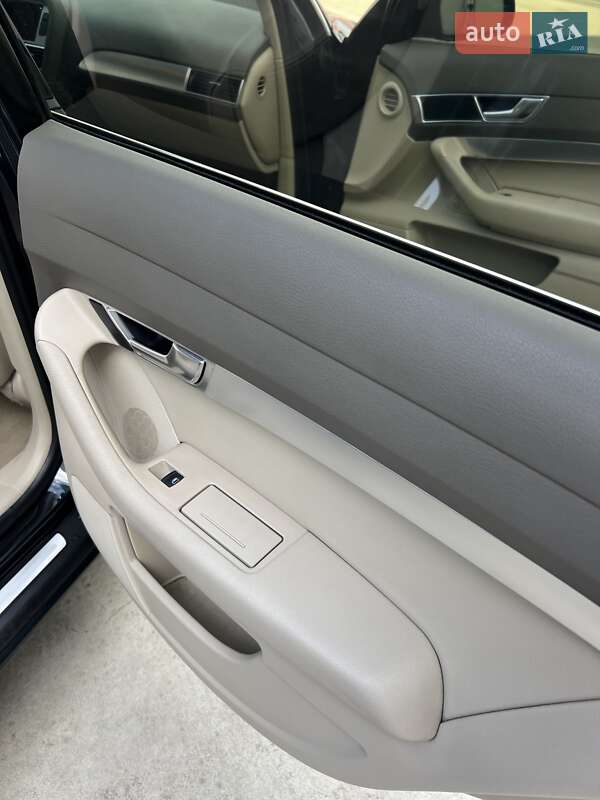 Універсал Audi A6 2011 в Києві