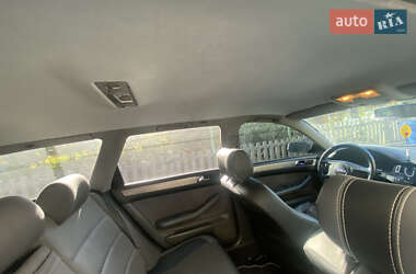 Универсал Audi A6 2001 в 