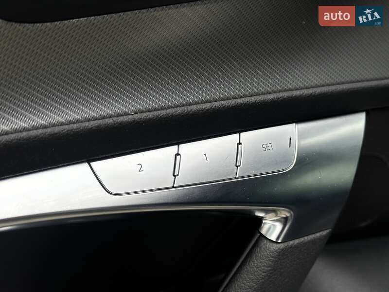 Седан Audi A6 2024 в Львові