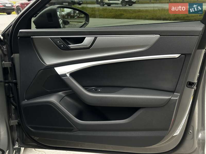 Седан Audi A6 2024 в Львові