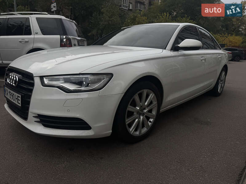 Седан Audi A6 2014 в Киеве