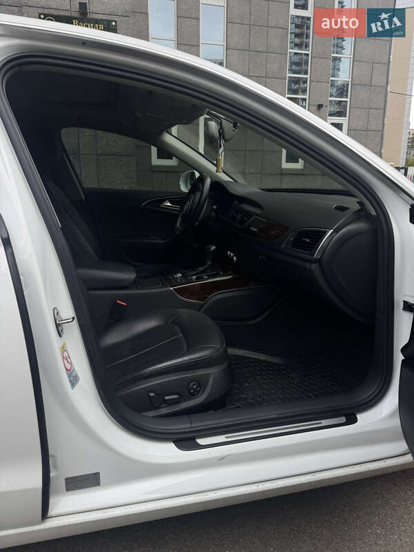 Седан Audi A6 2014 в Киеве