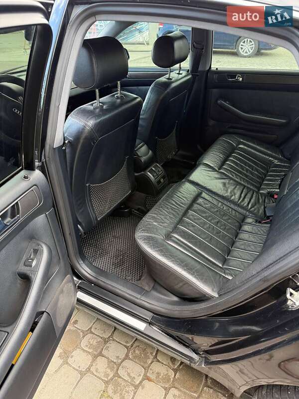 Седан Audi A6 2000 в Іллінцях