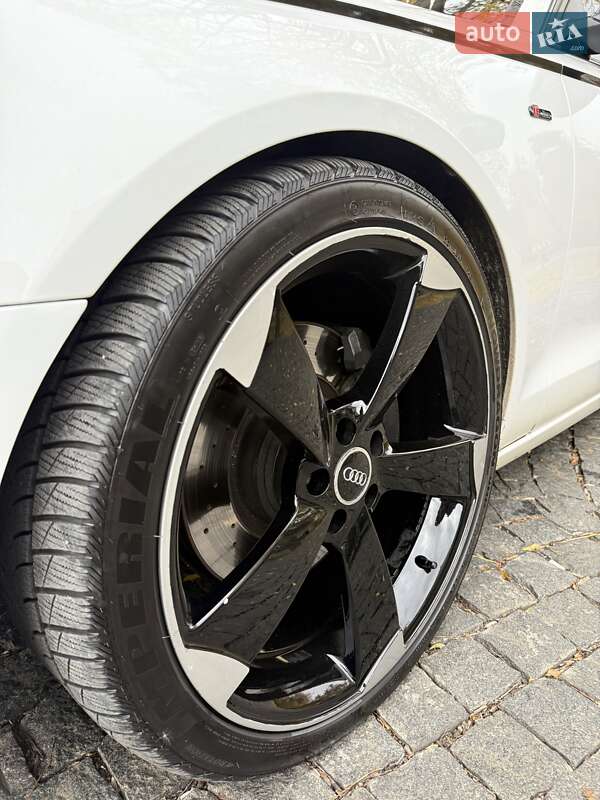 Седан Audi A6 2012 в Виноградові