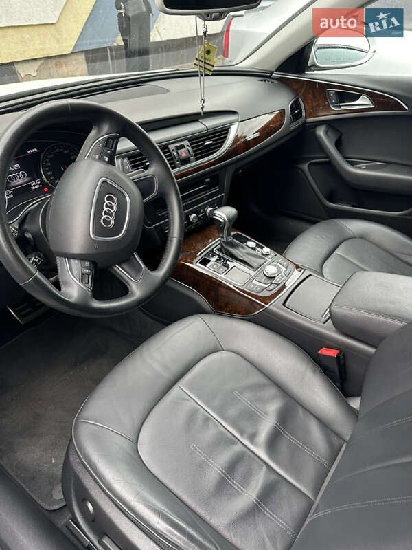 Седан Audi A6 2013 в Нетішині