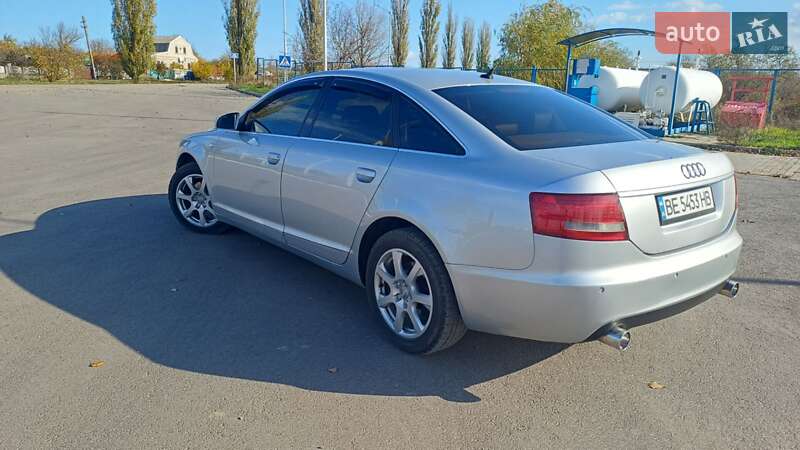 Седан Audi A6 2004 в Еланце