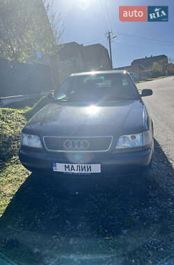Седан Audi A6 1996 в Чорткове