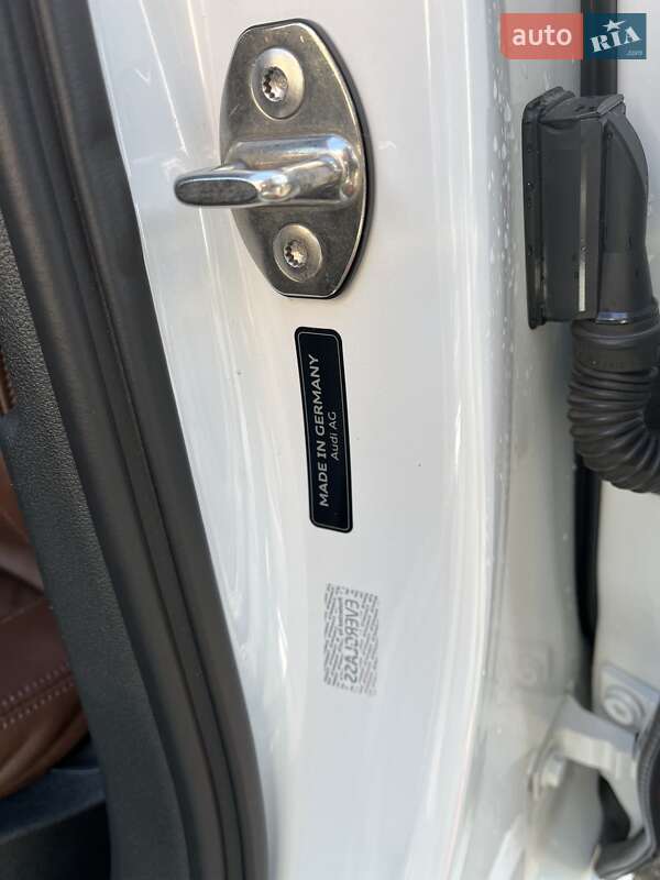 Седан Audi A6 2015 в Днепре фото 21 Седан Audi A6 2015 в Днепре