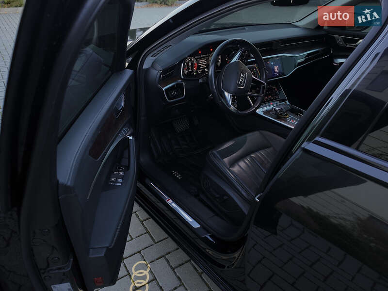 Седан Audi A6 2019 в Золочеве