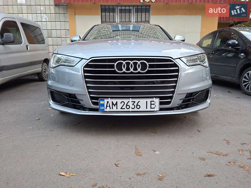 Седан Audi A6 2015 в Рівному