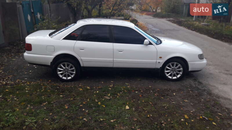 Седан Audi A6 1996 в Харькове