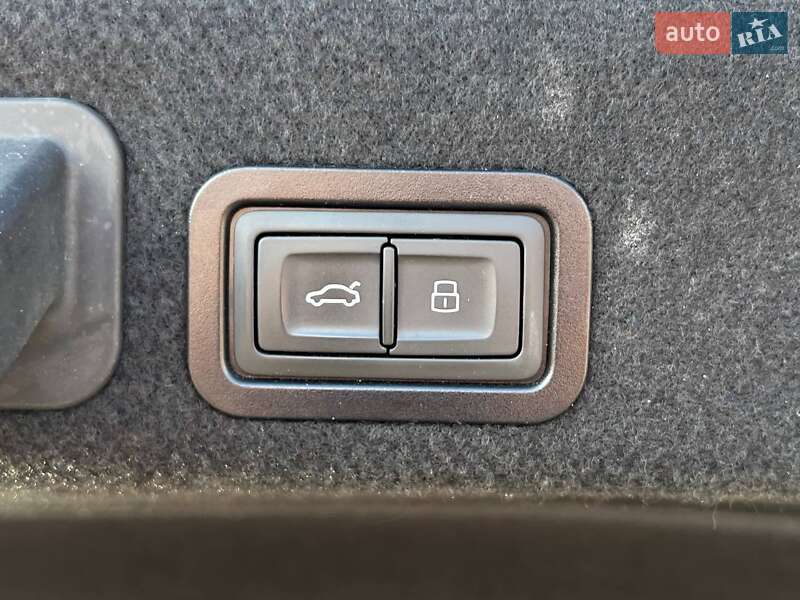 Седан Audi A6 2018 в Києві фото 36 Седан Audi A6 2018 в Києві