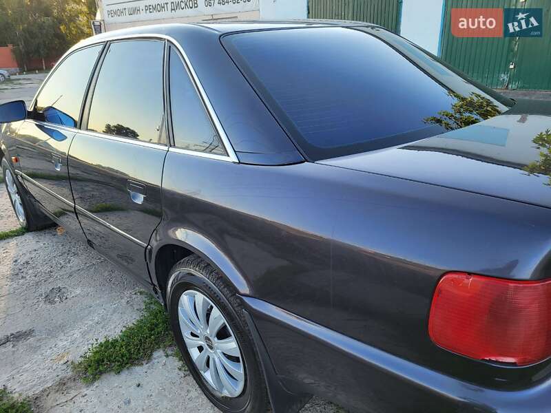 Седан Audi A6 1995 в Харькове