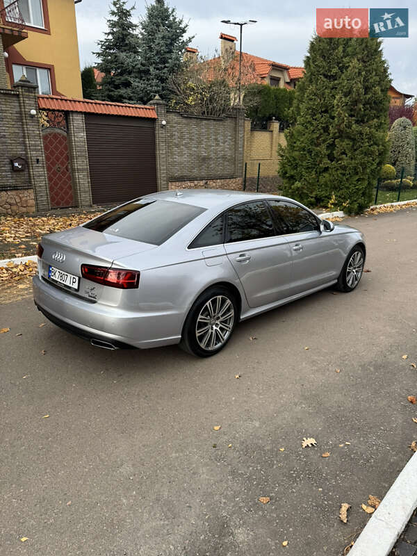 Седан Audi A6 2015 в Ровно