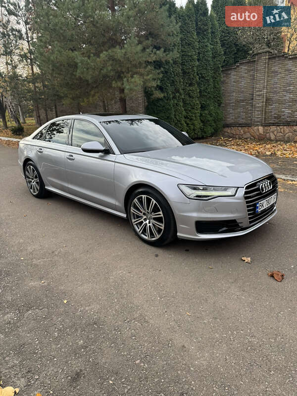 Седан Audi A6 2015 в Ровно