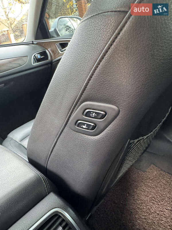 Седан Audi A6 2015 в Ровно
