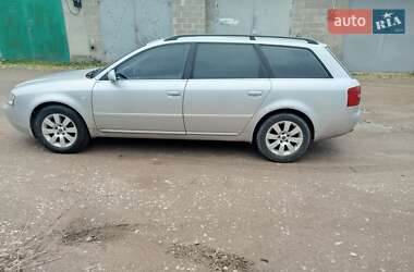 Универсал Audi A6 2003 в Коростене