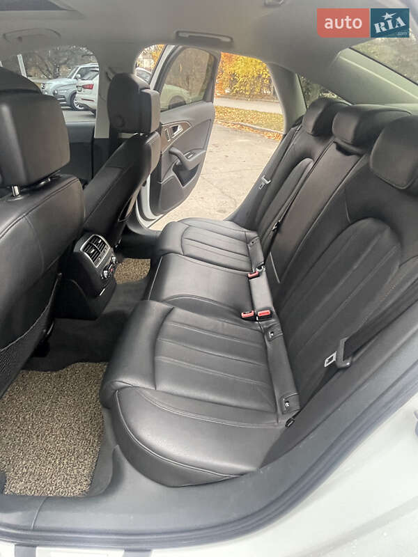 Седан Audi A6 2015 в Вінниці